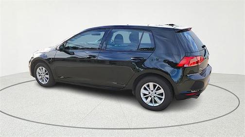 2016 Volkswagen Golf TSI S 4-Door