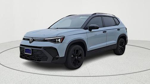 Monument Gray w/Dp Blk Rf 2026 Volkswagen Taos SE Black