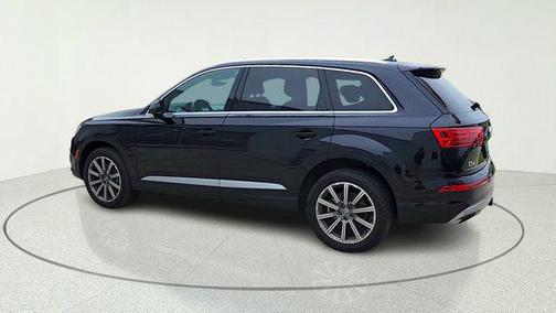 Orca Black Metallic 2018 Audi Q7 3.0T Prestige