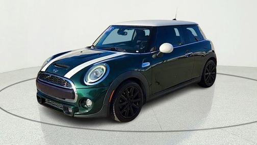 British Racing Green Metallic 2019 MINI Hardtop Cooper S
