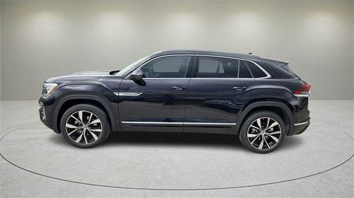 2025 Volkswagen Atlas Cross Sport 2.0T SEL Premium