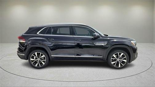 2025 Volkswagen Atlas Cross Sport 2.0T SEL Premium