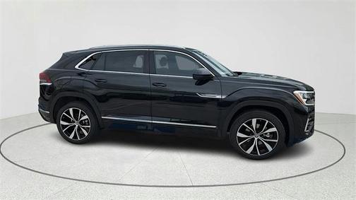 2025 Volkswagen Atlas Cross Sport 2.0T SEL Premium