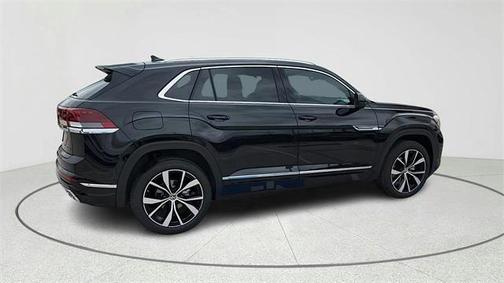 2025 Volkswagen Atlas Cross Sport 2.0T SEL Premium