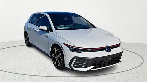 2026 Volkswagen Golf GTI 2.0T SE DSG
