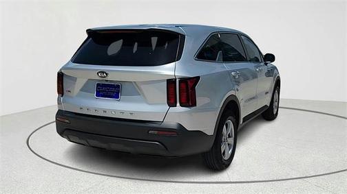 2021 Kia Sorento LX