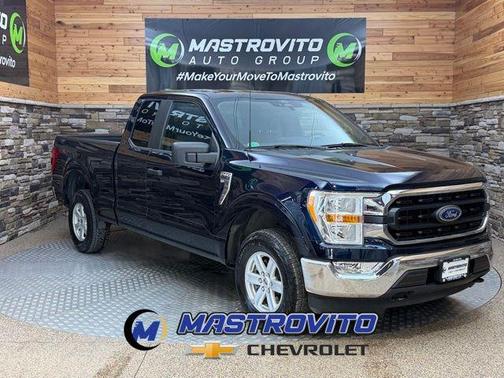 Antimatter Blue Metallic 2022 Ford F-150 XLT