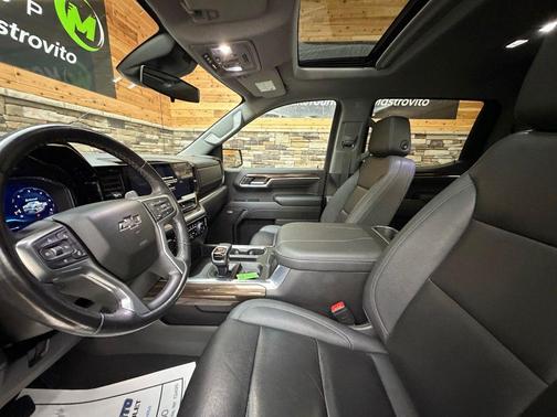 Summit White 2023 Chevrolet Silverado 1500 RST