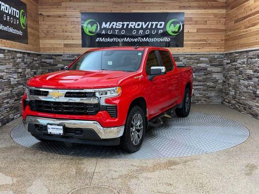 2023 Chevrolet Silverado 1500 LT