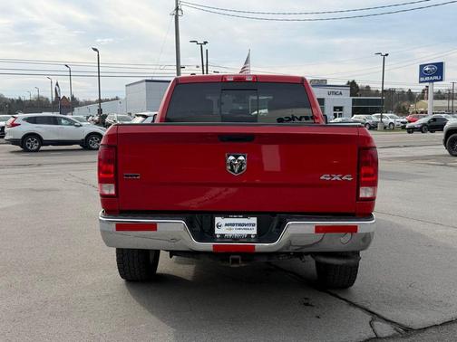 2019 RAM 1500 SLT