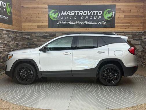 Quicksilver Metallic 2021 GMC Terrain SLE