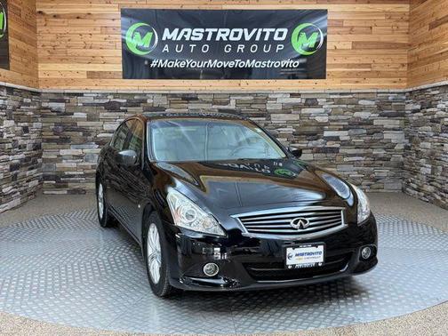 Black Obsidian 2015 INFINITI Q40 Base