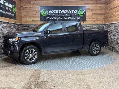 2022 Chevrolet Silverado 1500 RST