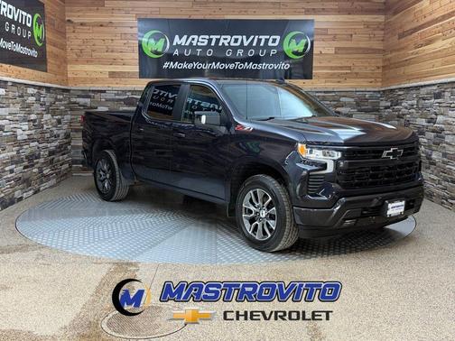 Dark Ash Metallic 2022 Chevrolet Silverado 1500 RST