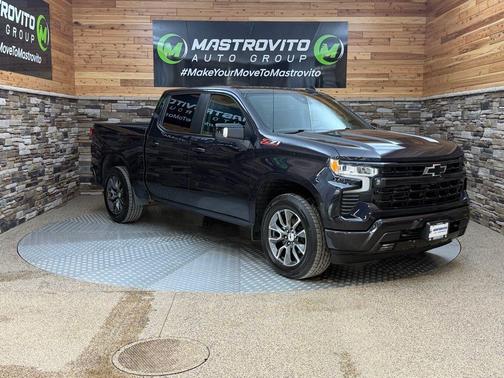 2022 Chevrolet Silverado 1500 RST