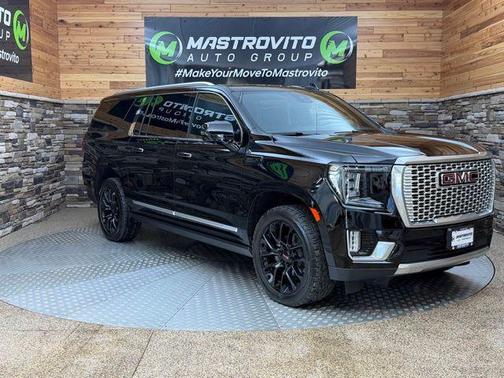 Onyx Black 2023 GMC Yukon XL Denali