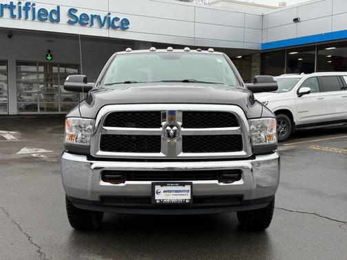 Granite Crystal Metallic Clearcoat 2018 RAM 2500 Tradesman Crew Cab 4x4 6'4' Box