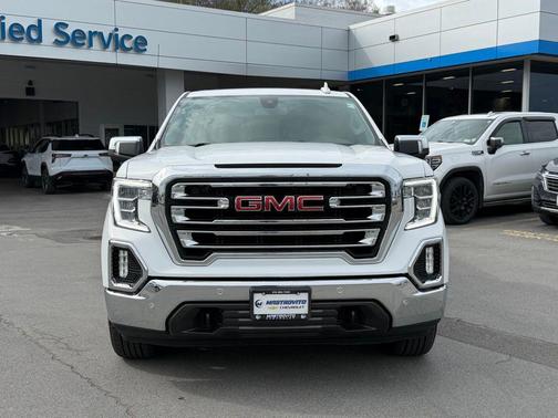 Summit White 2021 GMC Sierra 1500 SLT