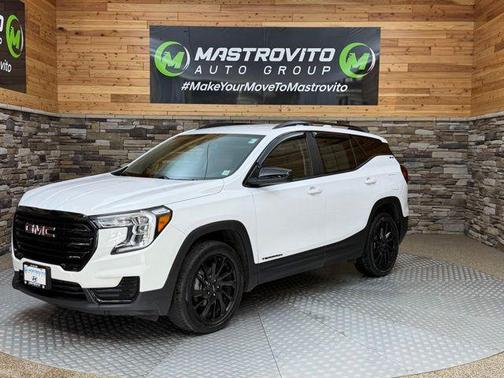 Summit White 2023 GMC Terrain SLE