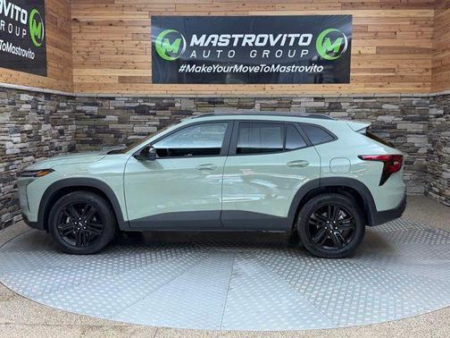 Cacti Green 2025 Chevrolet Trax FWD ACTIV