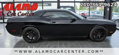2013 Dodge Challenger SXT
