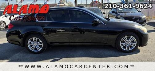 2013 INFINITI G37x Base