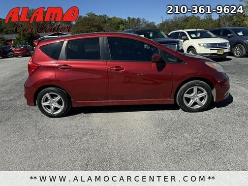 2016 Nissan Versa Note SR