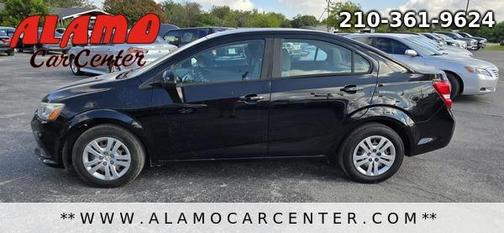 2018 Chevrolet Sonic LS