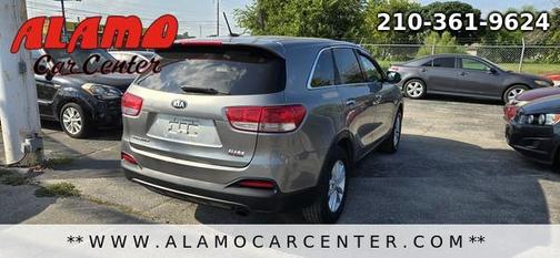 2017 Kia Sorento LX