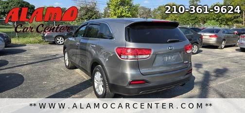 2017 Kia Sorento LX