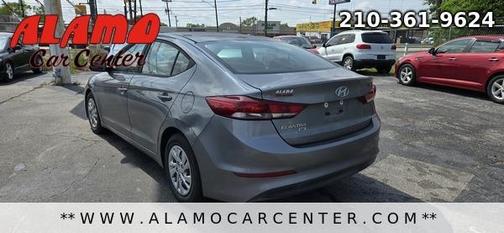 2018 Hyundai ELANTRA SE