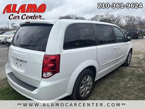 2017 Dodge Grand Caravan SE