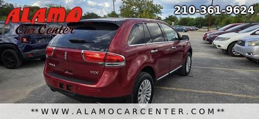 2015 Lincoln MKX Base