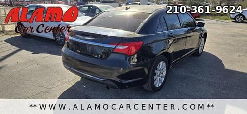 2013 Chrysler 200 Touring