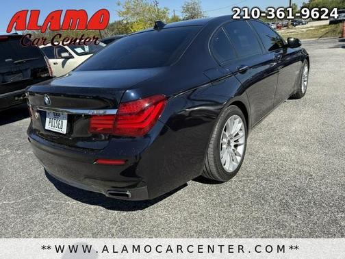 2014 BMW 750 i xDrive