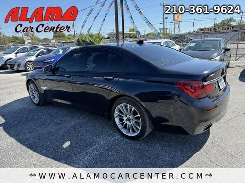 2014 BMW 750 i xDrive