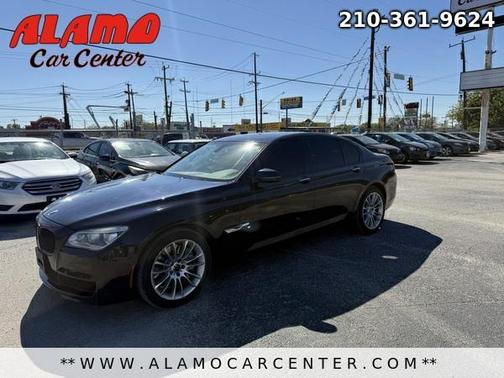 2014 BMW 750 i xDrive