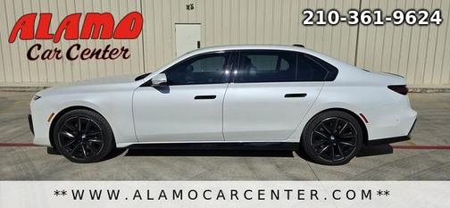 2024 BMW 740 i