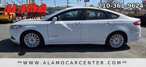 2015 Ford Fusion Hybrid SE