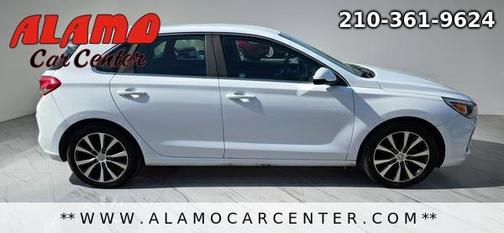 2018 Hyundai Elantra GT Base