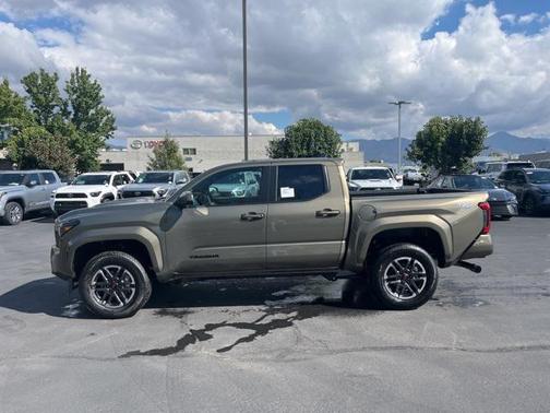 2025 Toyota Tacoma TRD Sport
