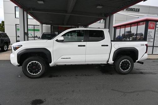 2024 Toyota Tacoma TRD Off-Road