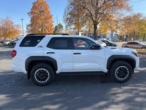 2025 Toyota 4Runner TRD Off Road Premium