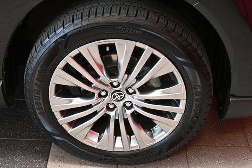 2022 Toyota Venza XLE