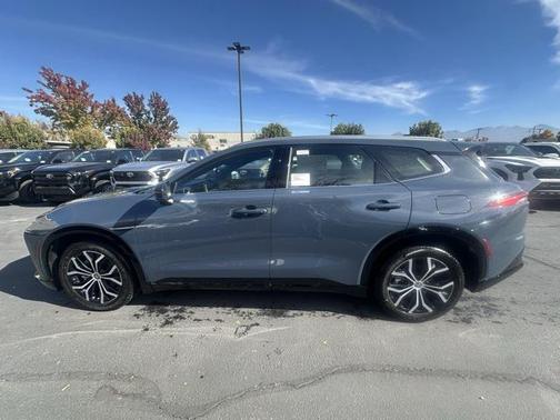 2025 Toyota Crown Signia XLE