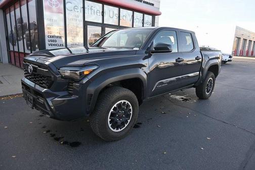 2024 Toyota Tacoma TRD Off-Road