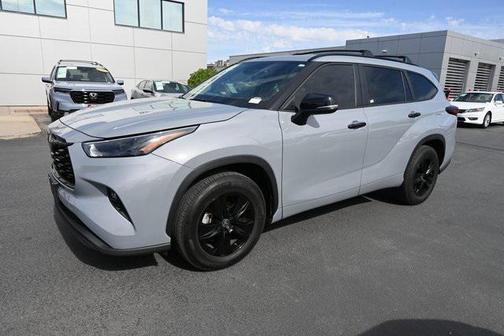 2024 Toyota Highlander Hybrid XLE
