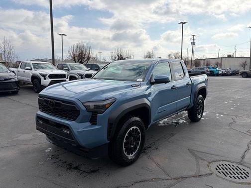 2026 Toyota Tacoma Hybrid TRD Off Road