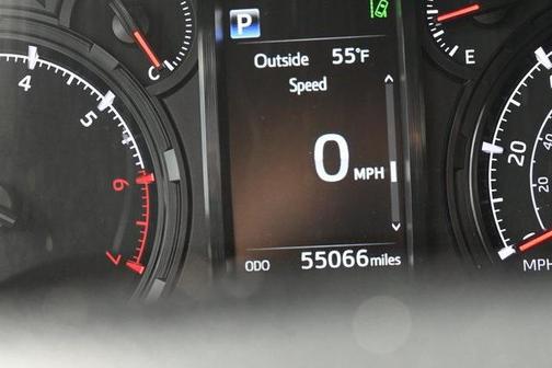 2022 Toyota 4Runner SR5