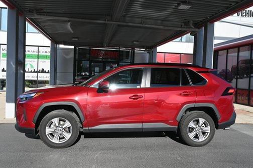 2024 Toyota RAV4 Hybrid XLE